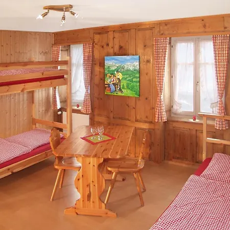 Boardercamp Laax - Swiss Mountain Hostel