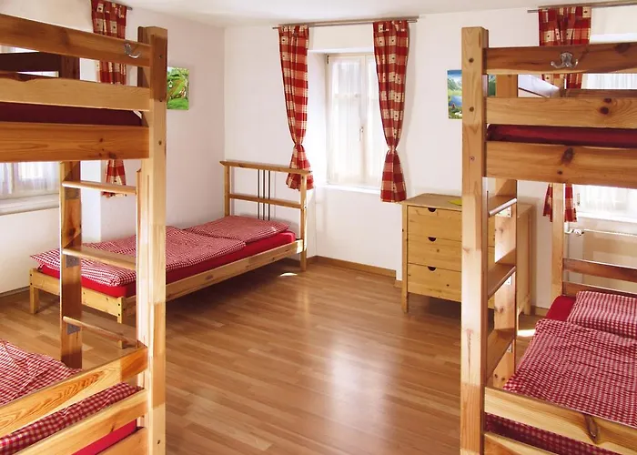 Hostel Boardercamp Laax - Swiss Mountain Ruschein