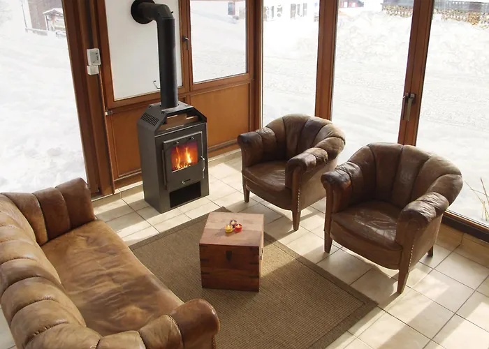 Boardercamp Laax - Swiss Mountain Hostel * Ruschein